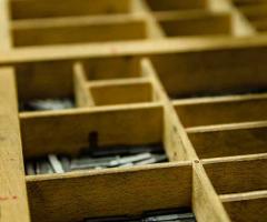 Tipografia Vittoria - Particolare di cassettiera per caratteri tipografici