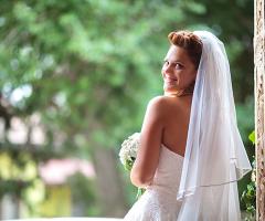 beRAW photography - Fuori piove ma non importa, mi sono sposata!