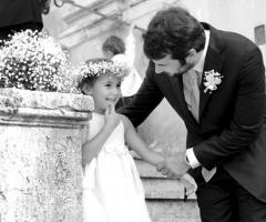 Foto dello sposo con la damigella