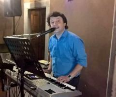 Paolo Musica per Matrimonio - Musica live e intrattenimento per il matrimonio a Reggio Emilia