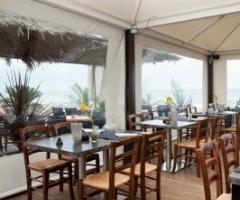 Ricevimento di matrimonio sotto il gazebo