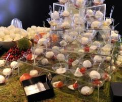 Composizione di dolci per il banchetto nuziale