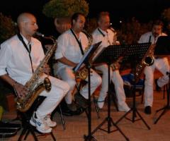 Il quartetto di sax durante un'esibizione
