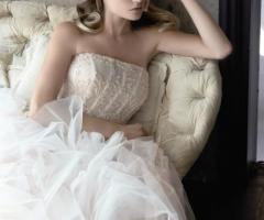 Abito da sposa senza spalline