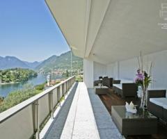 Salotti esterni per l\'aperitivo di nozze