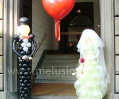 Palloncini alll'uscita degli sposi