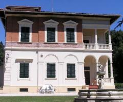 Artemisia Maison - La facciatafrontale della villa