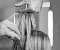 Marco & Andrea - Taglio donna a Lucca