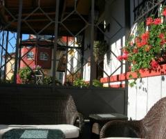 Tavoli esterni del ristorante