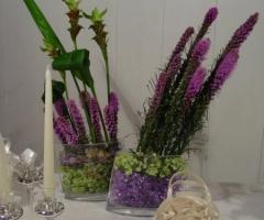 Centrotavola sui toni del lilla