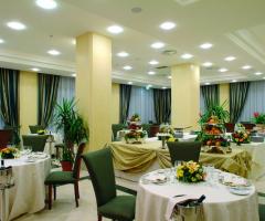 Sala interna dell'Hotel Nettuno, hotel per banchetti e cerimonie a Catania