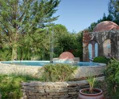 Una caratteristica fontana dell'A' Giarra