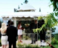 Rito civile del matrimonio in giardino