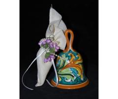 Campana in ceramica di Caltagirone.