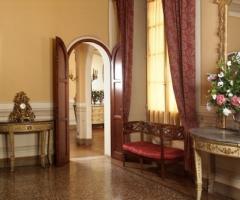 Sala interna per il ricevimento di matrimonio a Palazzo Isolani 