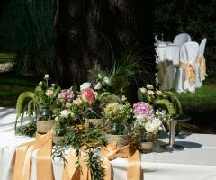 Particolare di un tavolo - La Quiete di Mezzana