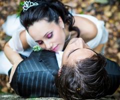 Foto romantica degli sposi scattata da FotoSam