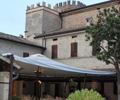 Ricevimento in giardino - Castello Montegiove