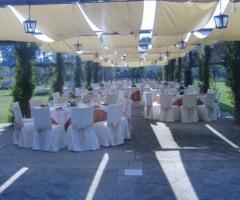 Ricevimento di nozze in giardino