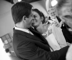 Foto del bacio degli sposi in Chiesa