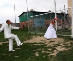 Fotografia degli sposi in stile reportage