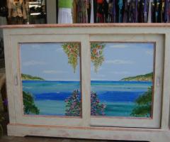 Mobile in legno decorato stile Trompe l'Oeil