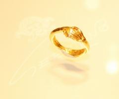 Fede in oro giallo per le nozze