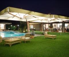 Ricevimento di matrimonio in giardino