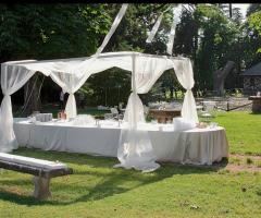 Gazebo per l'antipasto di nozze