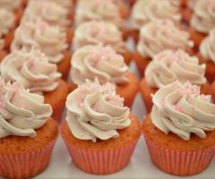 Mini cupcake fragola - Sweet and Cake di Matteo Pirondini