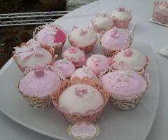 Dolci Manie di Alessia Laganà - Muffin decorati con ghiaccia reale e pasta di zucchero