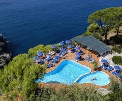 Piscina della location di matrimonio