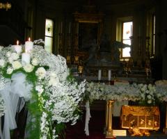 Addobbo floreale chiesa