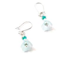 Orecchini fioriti da cerimonia Tiny Blossom Mint