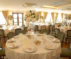 Sala interna per il ricevimento di matrimonio