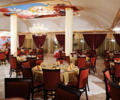 Sala interna per il ricevimento di matrimonio