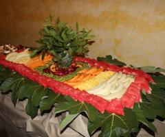 Gran buffet di frutta e dolci