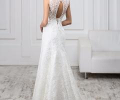 Iris Abiti da Sposa - Gli abiti da sposa su misura