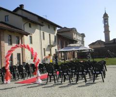 Cerimonia di matrimonio in giardino