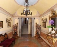 Ingresso di Palazzo Brielli Castiglione per il ricevimento di matrimonio