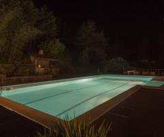 Piscina di notte - Villa Bonadea