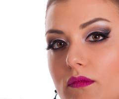 Daniele Batella Makeup Artist - Demo trucco da sera/evening makeup
Model: Chiara Dragoni
Photo: Filiberto Mariani