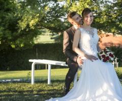 Contrada La Cavallina - Gli sposi in giardino