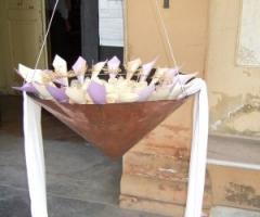 Coni porta riso per le nozze