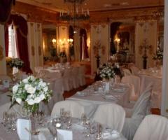 Palazzo Baronale Tozzi - Sala interna con affreschi