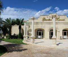 Tenuta Montenari - L'ingresso dei Giardini Francesi