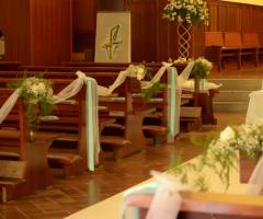 Allestimento floreale chiesa