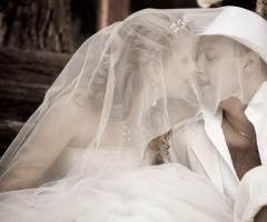 Bacio degli sposi Maison Photo Wedding & Events