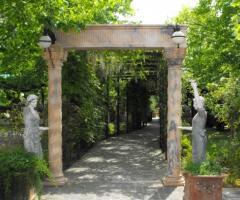 Entrata alla location di matrimonio