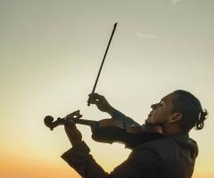 Violinista e pianista Fede - La musica per il matrimonio a Milano